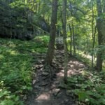 Eagle Trail: Rugged Cliffs and Stunning Shoreline Views